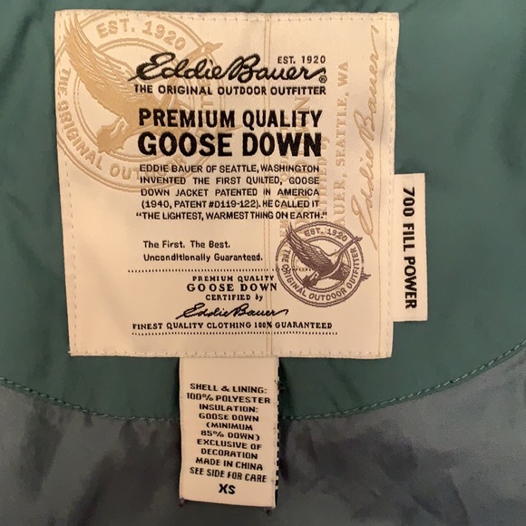 Eddie Bauer goose down filled vest - Picture 6 of 8